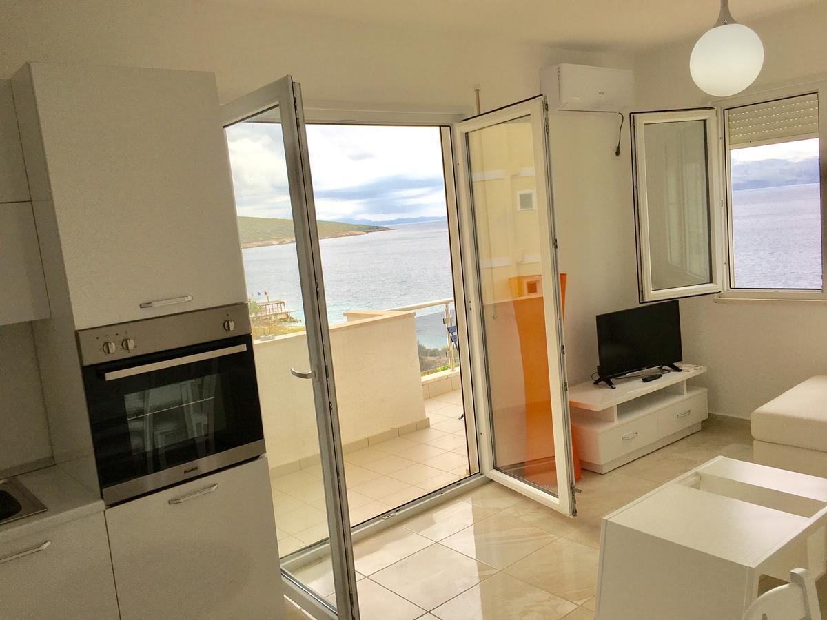 White Residence Apartament Sarandë Eksteriør billede
